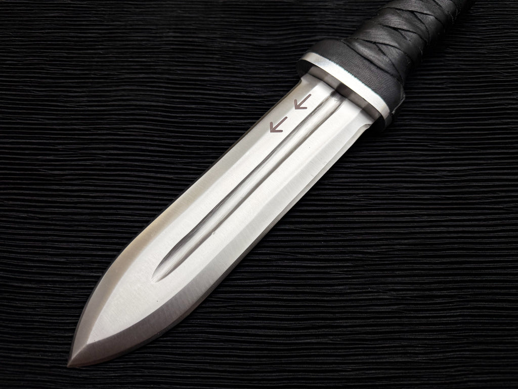 Vinland Saga Thorfinn Daggers